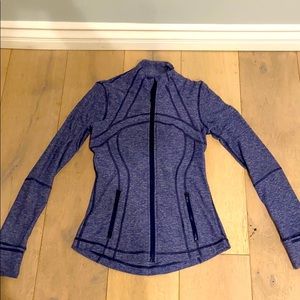 LuluLemon jacket in excellent condition size 4